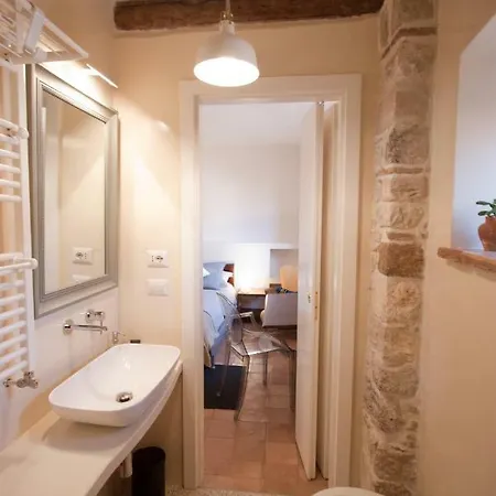 Lelive Bed And Breakfast Sermoneta Exterior photo