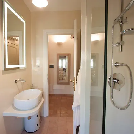 Lelive Bed And Breakfast Sermoneta Exterior photo
