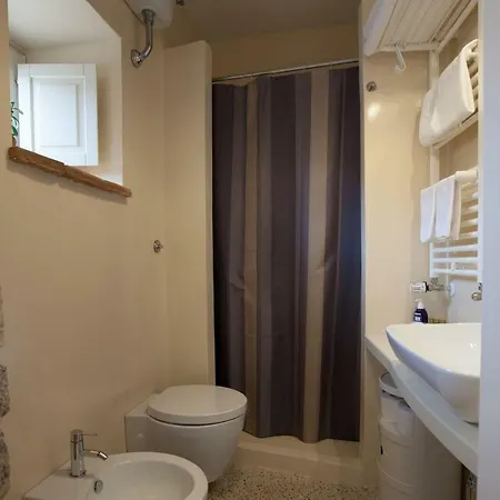 Lelive Bed And Breakfast Sermoneta Exterior photo